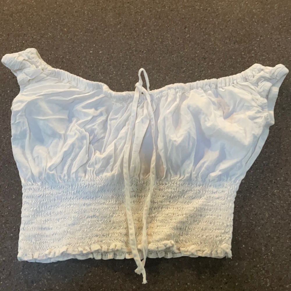 Brandy Melville John Gault shirt OS